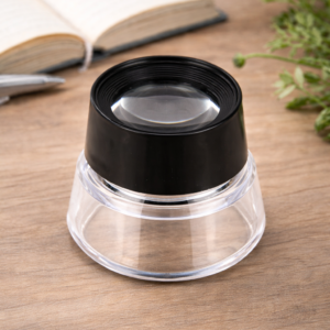 Carson Lumiloupe 10x suurennuksella