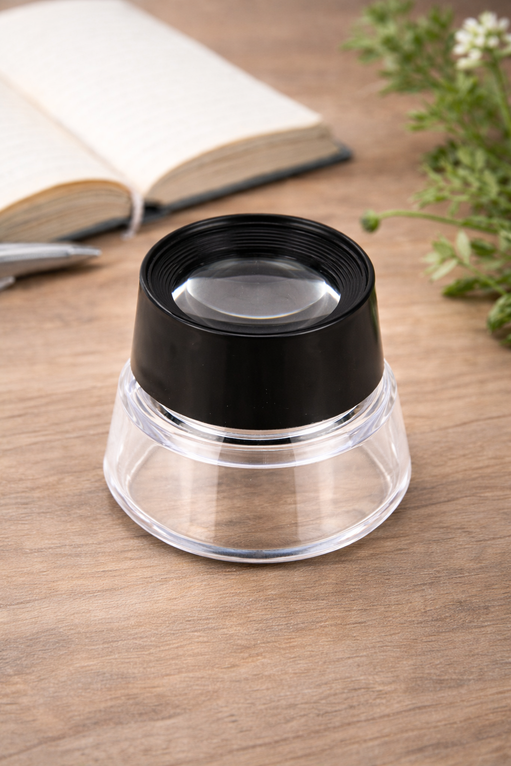 Carson Lumiloupe 10x suurennuksella